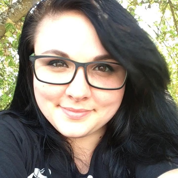 Meet your Posher, Alonnah - Picture 1 of 1